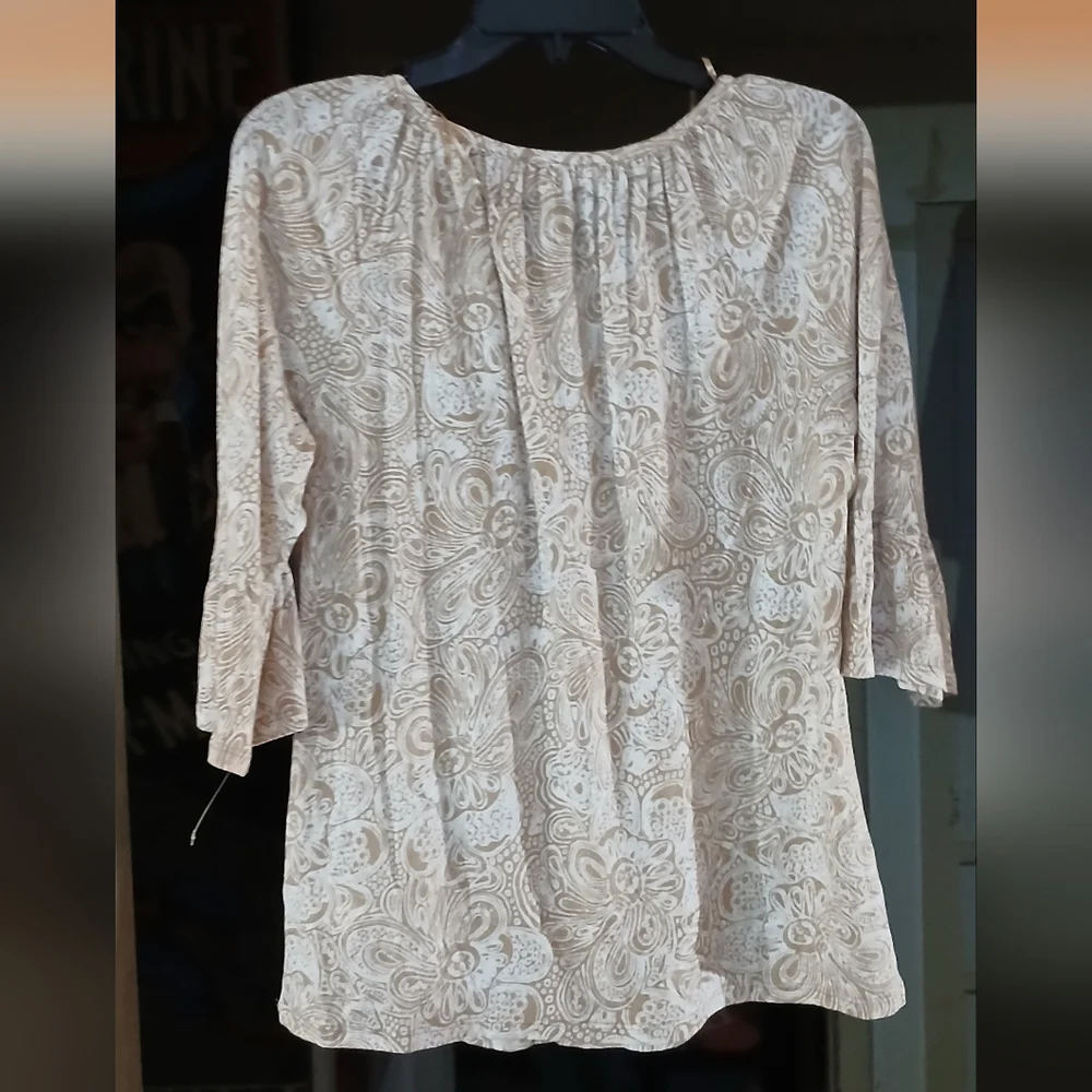 Micheal Kors Top Bundle Women Small